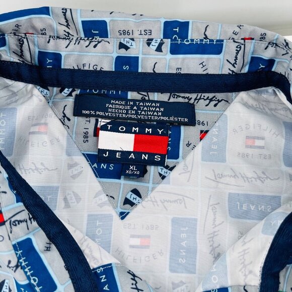 Vintage Tommy Jeans Tommy Hilfiger Button-Up Shirt XL 100% Polyester Blue - Picture 2 of 4